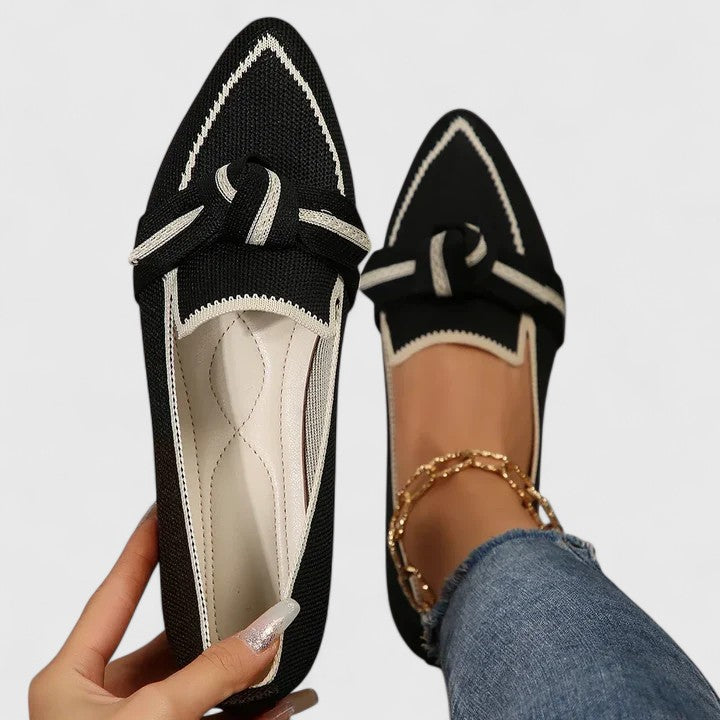 Loafers Dames Regular Fit Puntneus Knoopdetail Casual Zomer