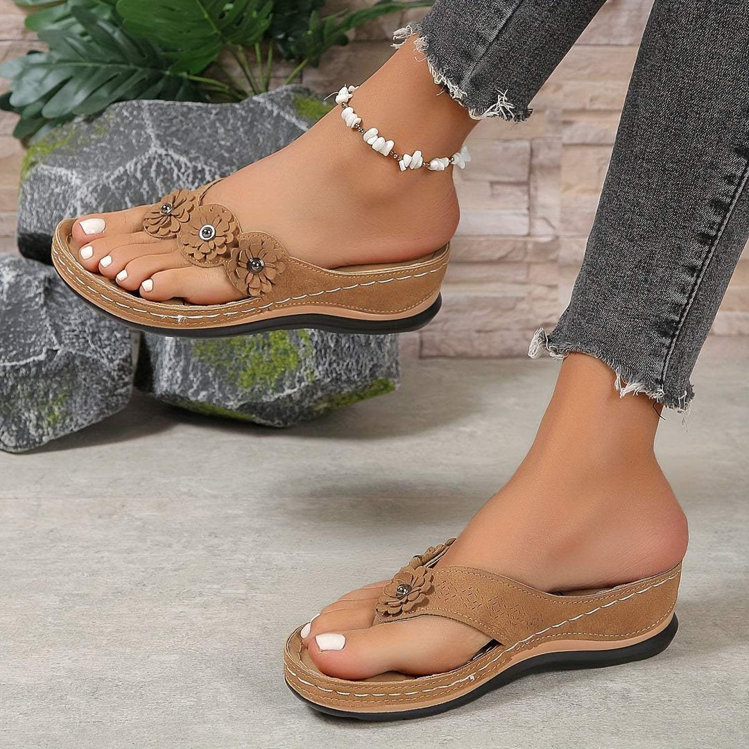 Slippers - Bloemig - Elegant - Zomer Perfect voor Strand en Stadswandelingen