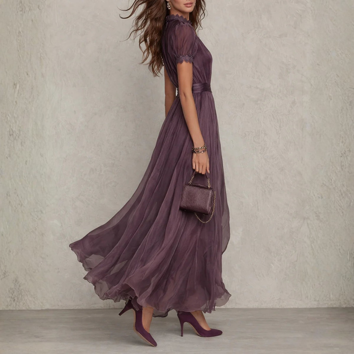 Maxi Jurk Dames | Elegante Kanten Details & Vloeiend Silhouet