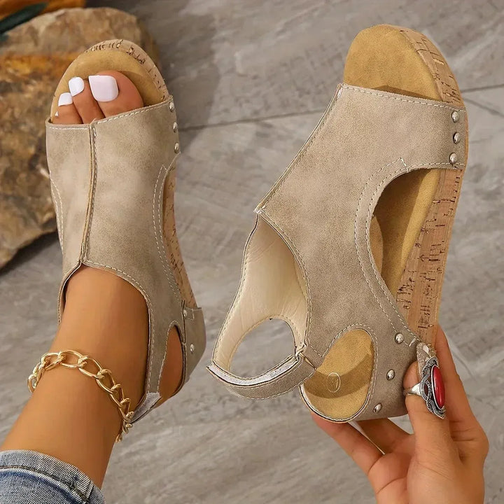 Wedge Sandalen - Trendy - Kurkzool, Stevige Bandjes, Ritssluiting - Ideaal voor Zomerse Dagen
