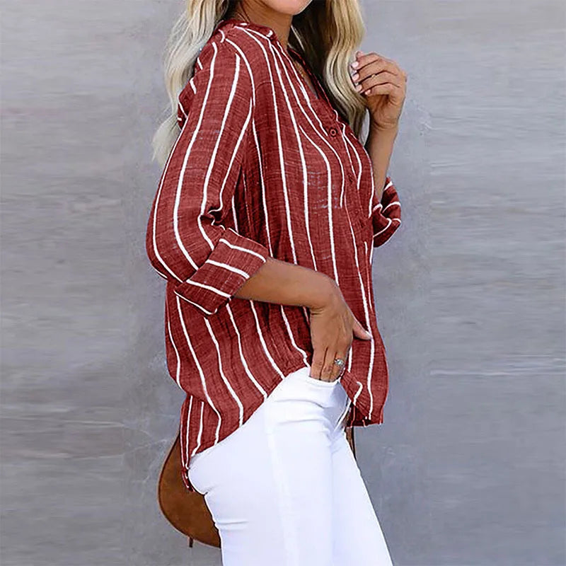 Annie | Elegante gestreepte blouse met knopen