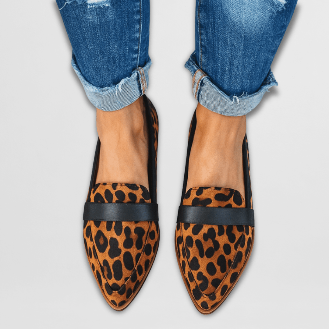 Loafer Damen mit Spitzer Zehenpartie Penny-Riemen und Flacher Sohle
